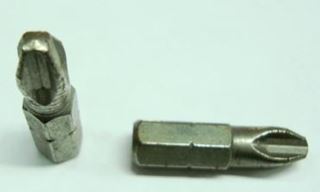 Immagine di INSERTO CONIATO A CROCE MM.25 GR.3